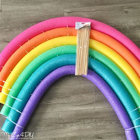 Magic noodle rainbow